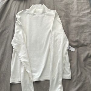 GAP ivory high neck tight fitting long sleeves tee